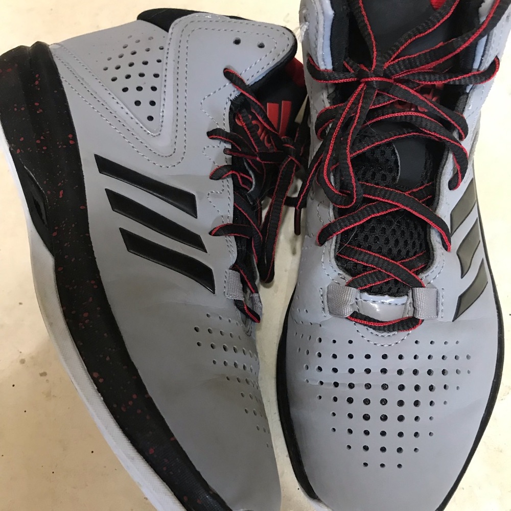 Boys Shoes Adidas size 5